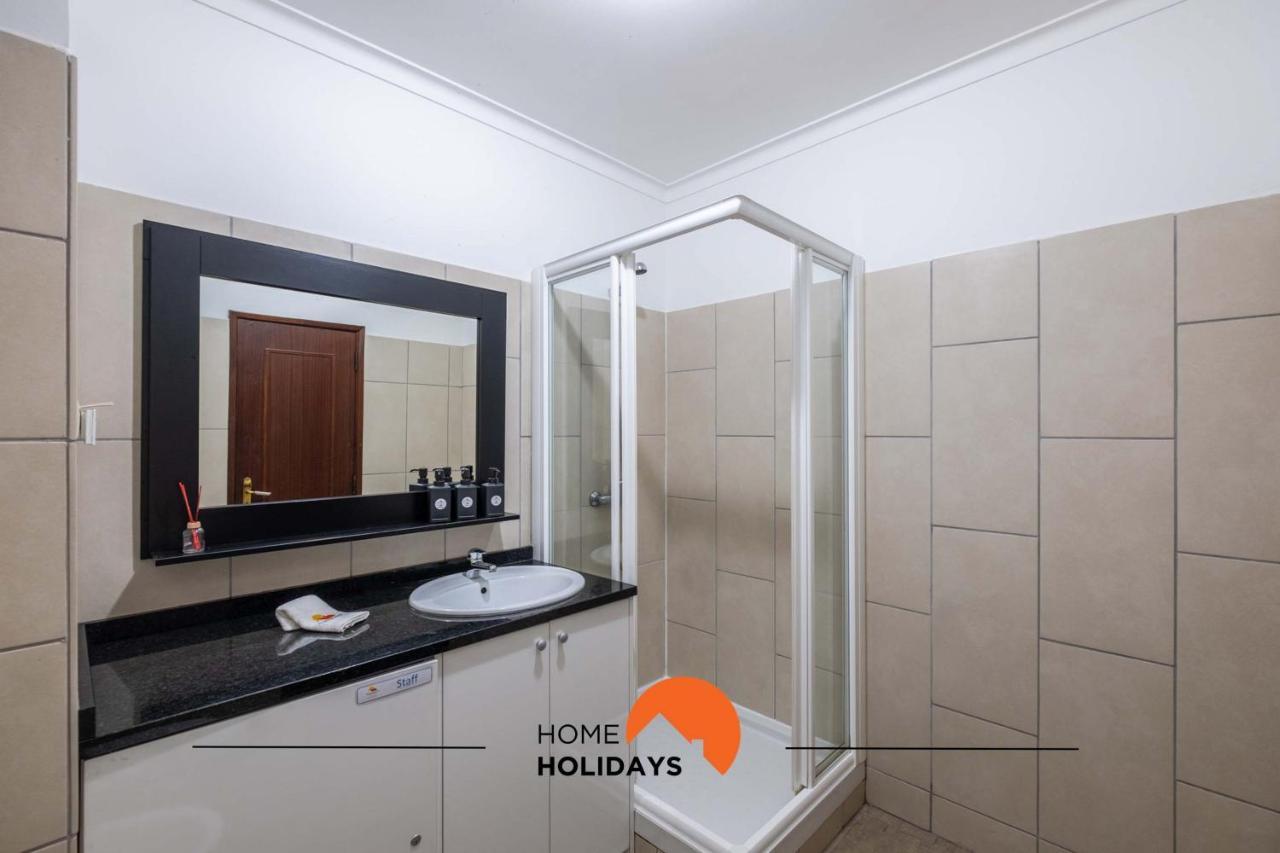 #018 T2 Elisabete By Holidays Appartement Albufeira